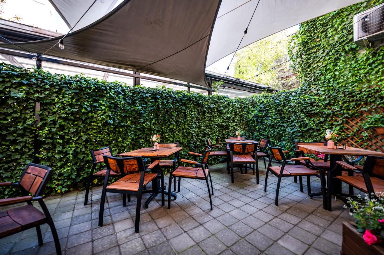 Schoeps Hotel apartamentowy 4*